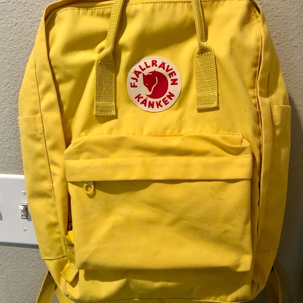 Fjallraven Kanken Classic 550 yellow Backpack Style 23510